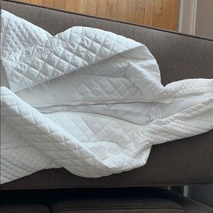 NY&CO quilted jacket